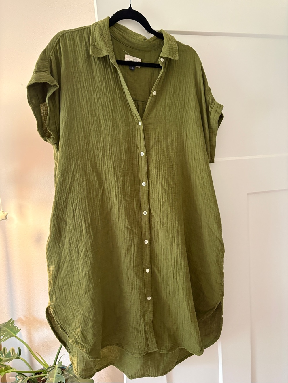 Universal Thread Olive Green Button-Down Tunic Shirt
